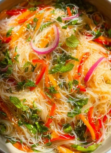 No cook noodle salad with colorful vegetables and tangy dressing