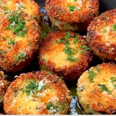 Delicious crispy breaded eggplant slices ready to be served as an appetizer.