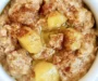 Apple Cinnamon Oatmeal (Stovetop)